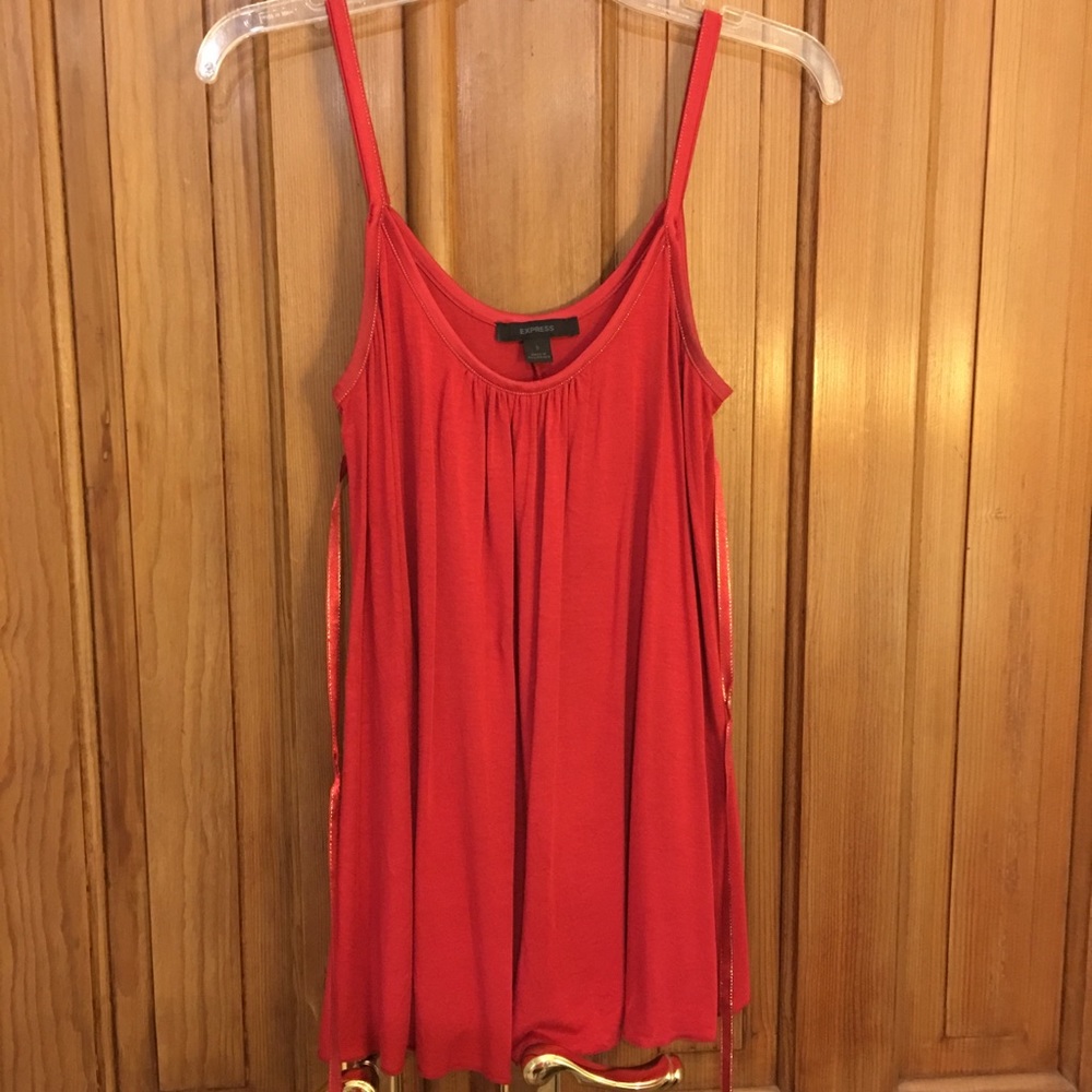 Express tank top